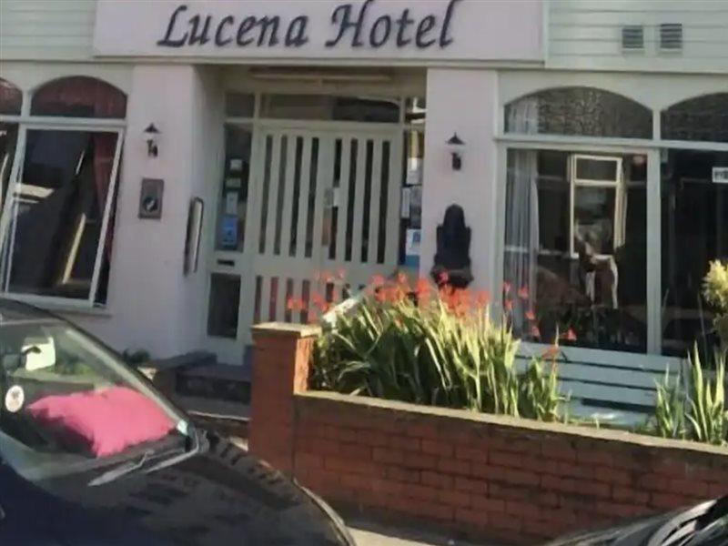 بلاكبول Lucena Hotel المظهر الخارجي الصورة
